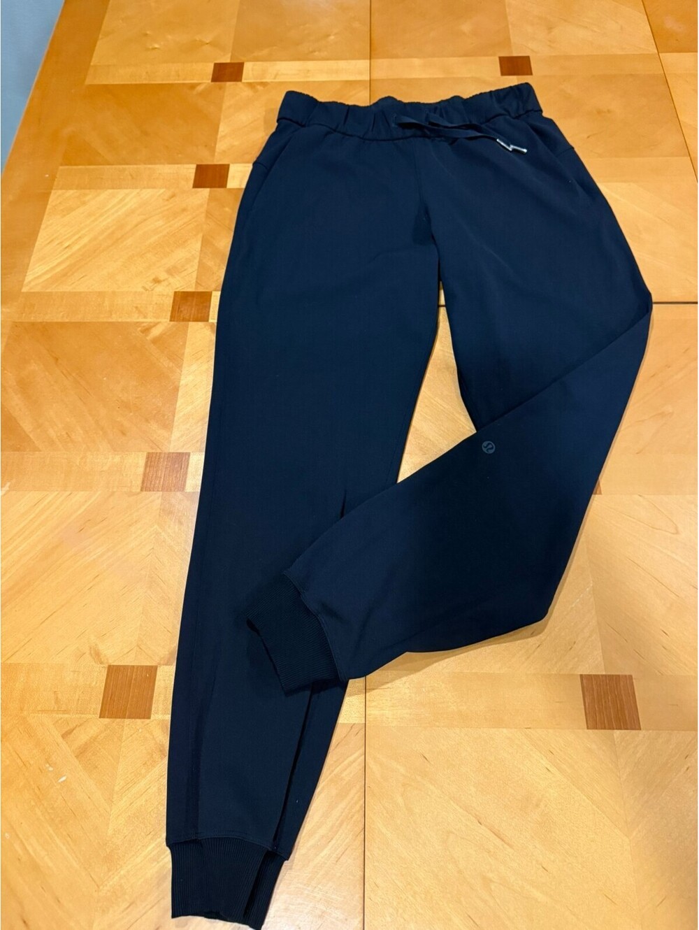 Lululemon Black Jogger Pants Women's Drawstring Athletic Sweatpants Size Unknown